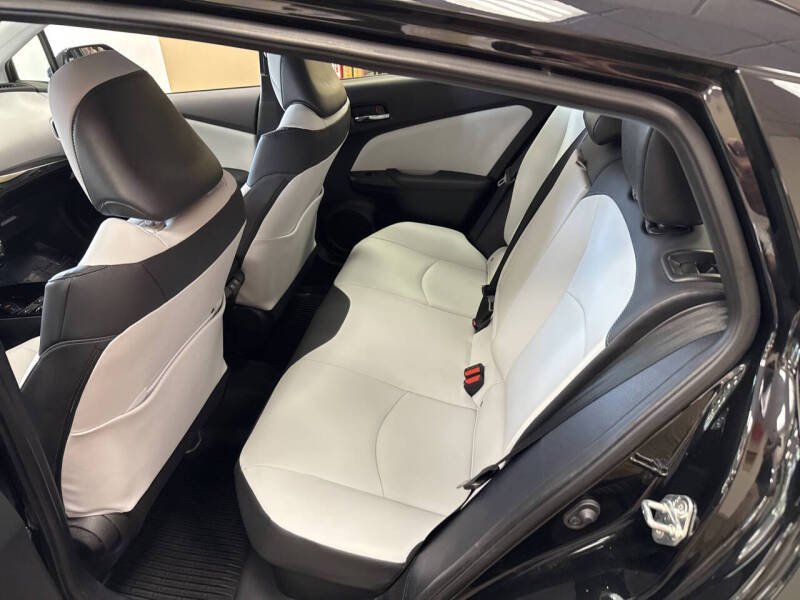 2022 Toyota Prius XLE AWD-e