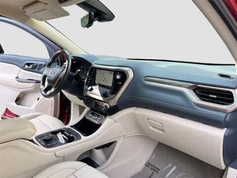 2022 GMC Acadia Denali