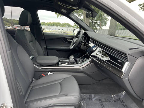 2025 Audi Q7 quattro Premium Plus 55 TFSI