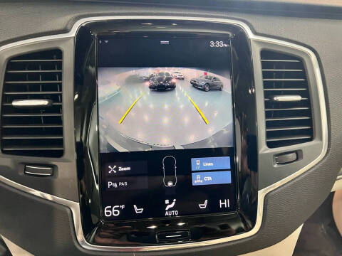 2020 Volvo XC90 T5 Momentum