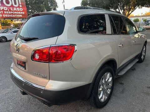 2011 Buick Enclave CXL-2
