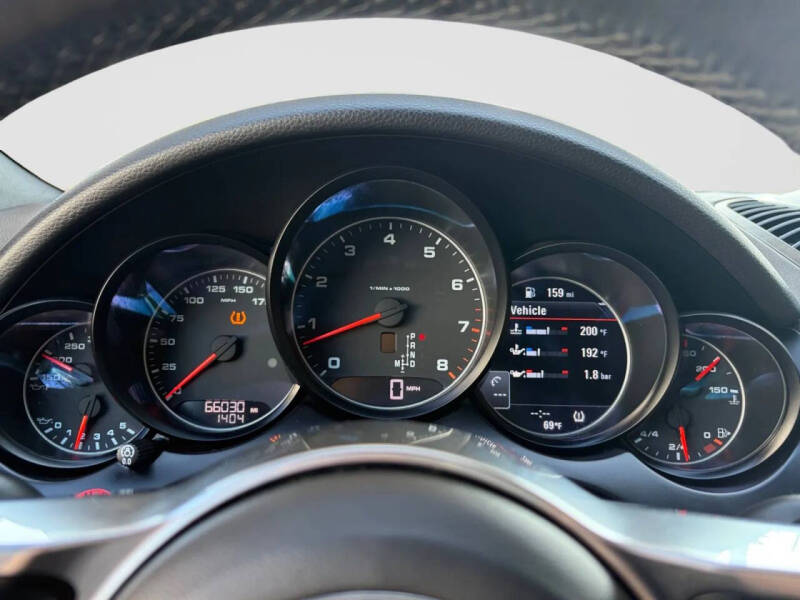 2016 Porsche Cayenne