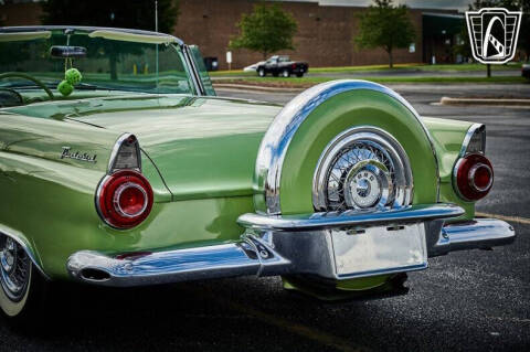 1956 Ford Thunderbird