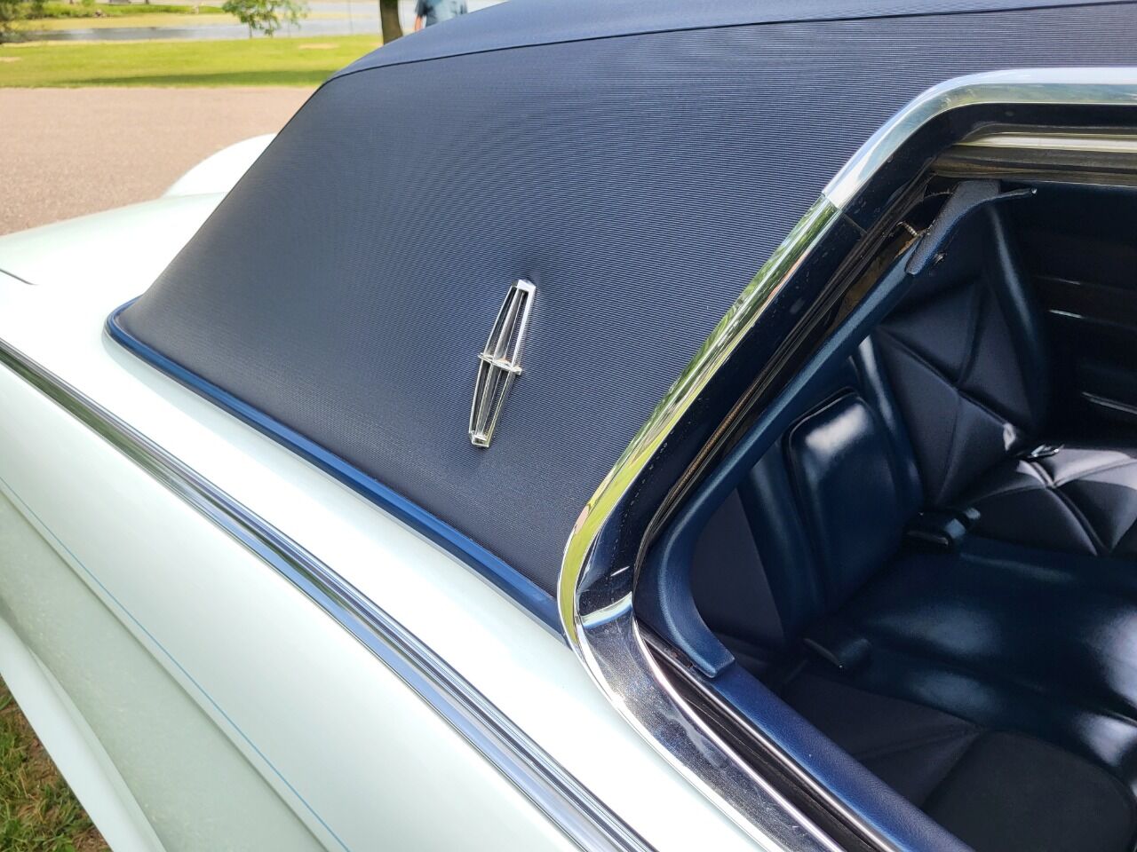1971 Lincoln Continental 114