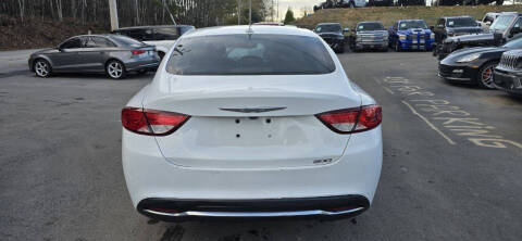 2017 Chrysler 200 Limited Platinum