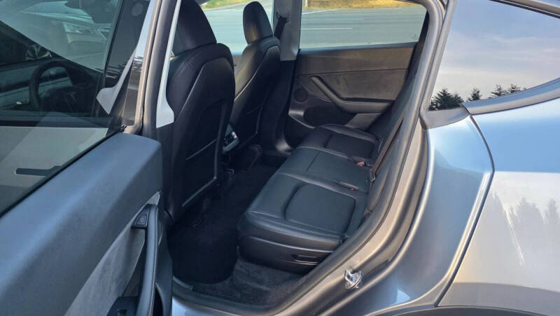 2024 Tesla Model Y Long Range
