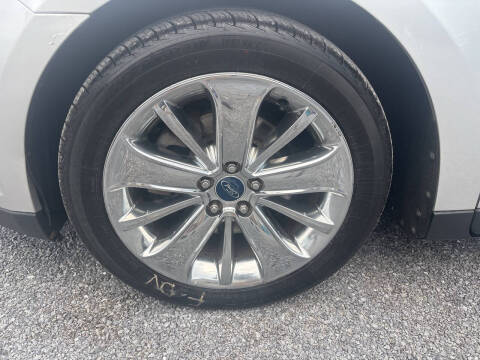 2010 Ford Taurus Limited