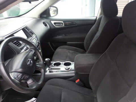 2013 Nissan Pathfinder Platinum