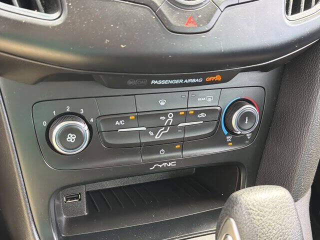 2016 Ford Focus S