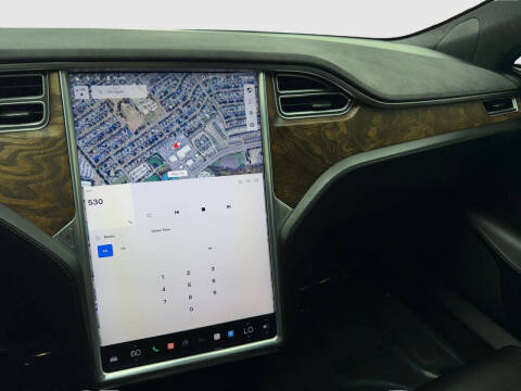 2017 Tesla Model S 75D