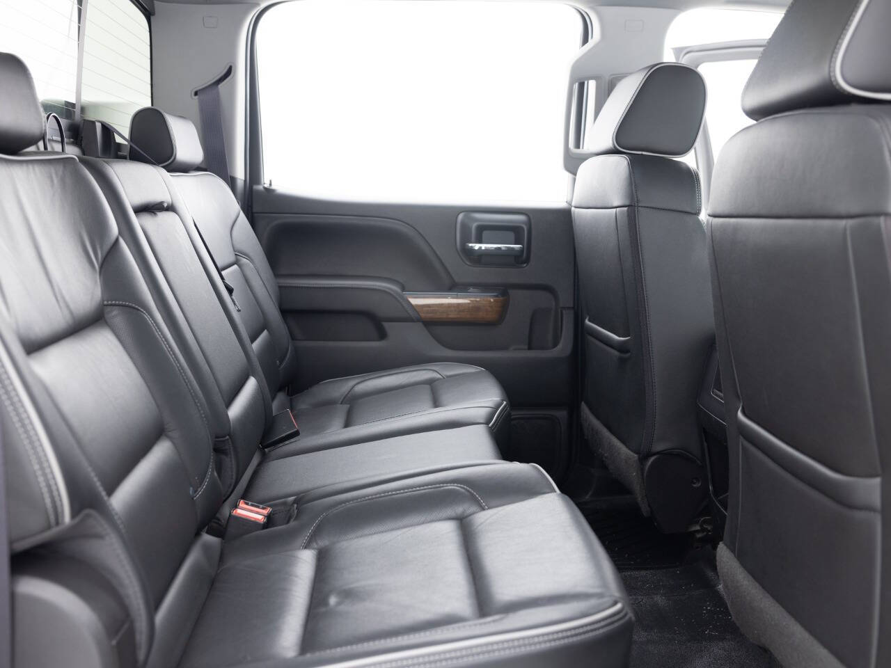 Used Car 2017 Chevrolet Silverado 1500  High Country 4x4 4dr Crew Cab 5.8 Ft. Sb For Sale Under $25,000 In Coal City, Illinois