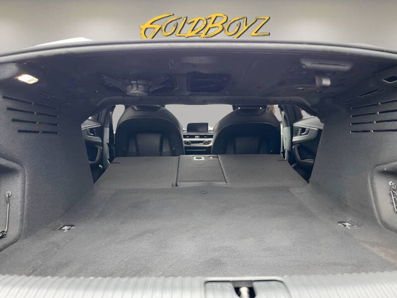 2019 Audi A4 Premium Plus 40 TFSI