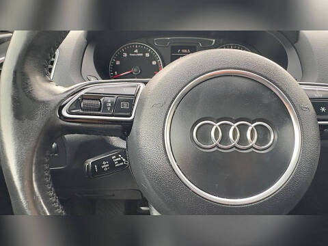 2016 Audi Q3 2.0T Premium Plus