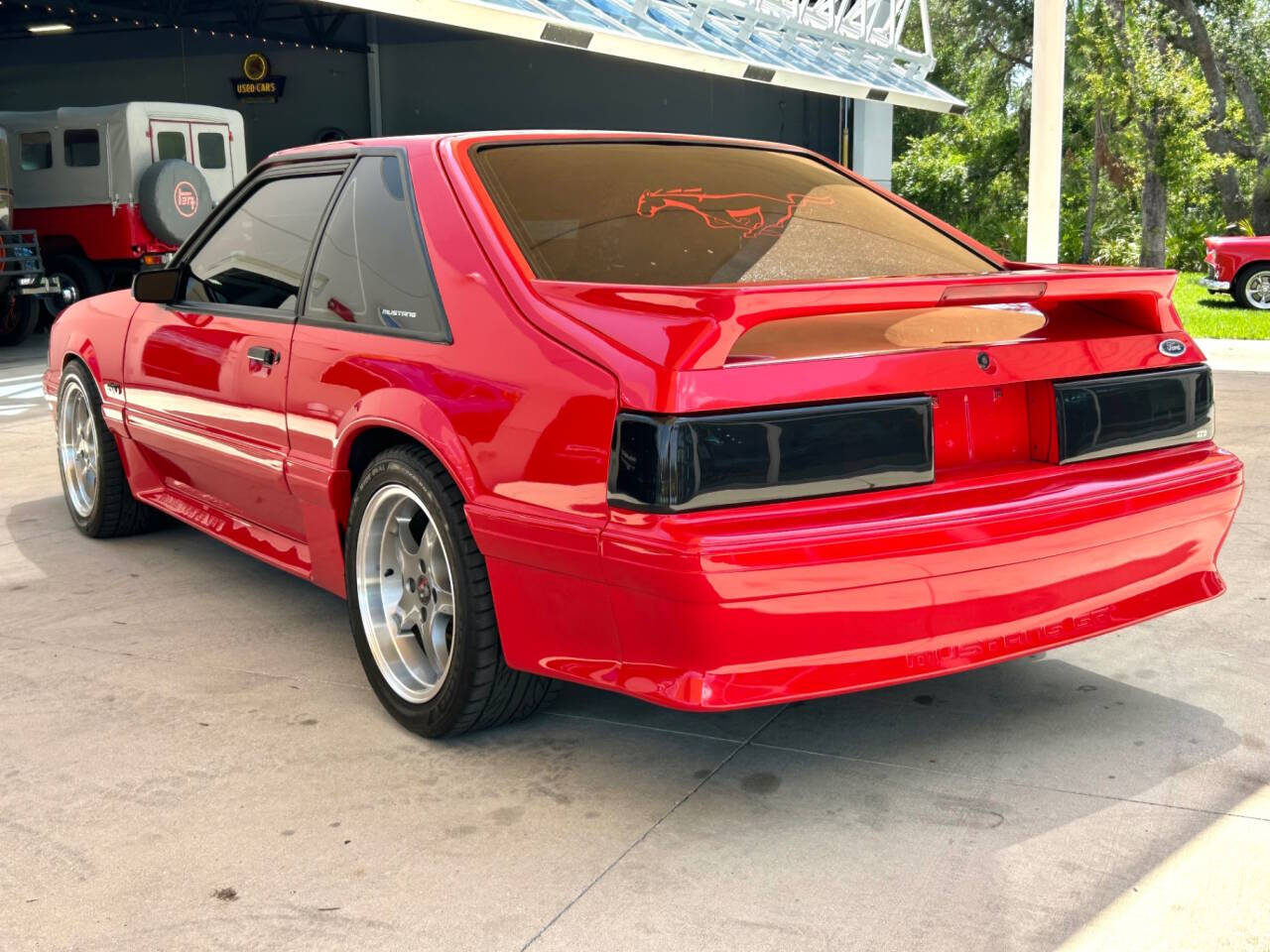 1989 Ford Mustang 10