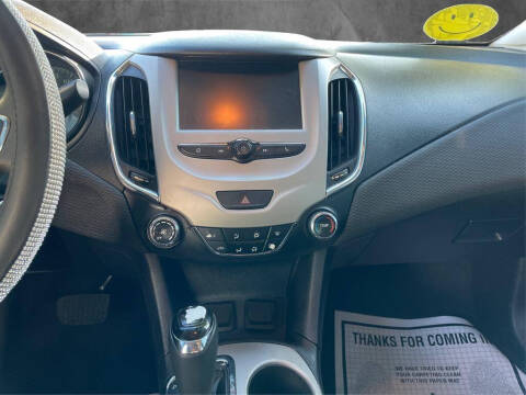 2018 Chevrolet Cruze LS Auto