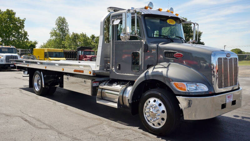 2021 Peterbilt 337 Rollback Wrecker Flatbed In Kenton OH - Ricks Auto ...