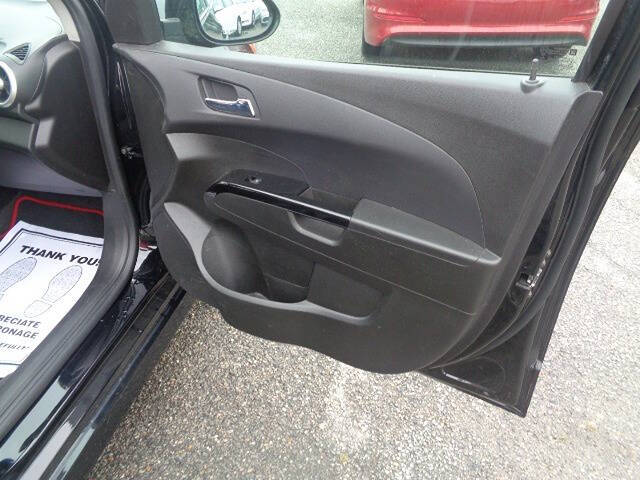 2019 Chevrolet Sonic LT Auto