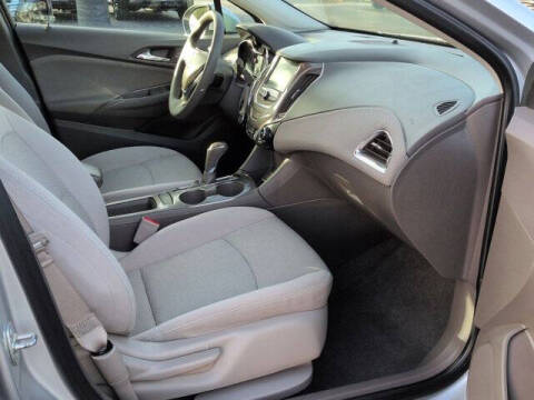 2018 Chevrolet Cruze LT Auto