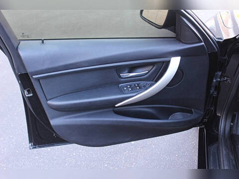 2014 BMW 3 Series 320i xDrive