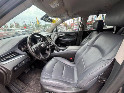 2020 Buick Enclave Essence