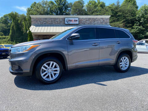 2015 Toyota Highlander for sale at Driven Pre-Owned in Lenoir NC