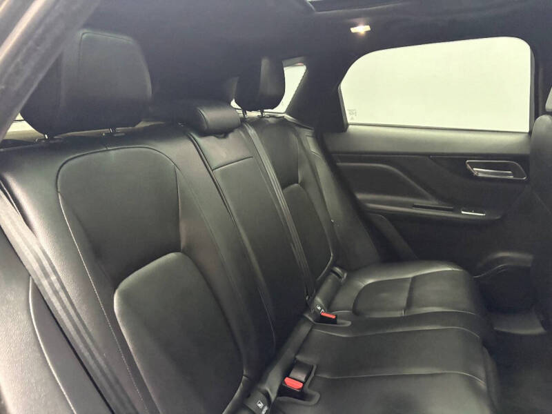 2020 Jaguar F-PACE 25t Premium