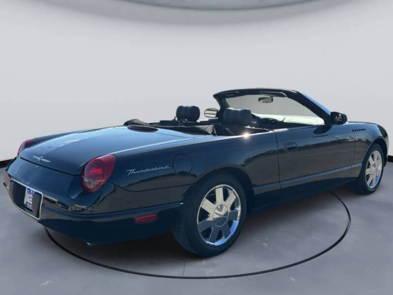 2002 Ford Thunderbird Deluxe