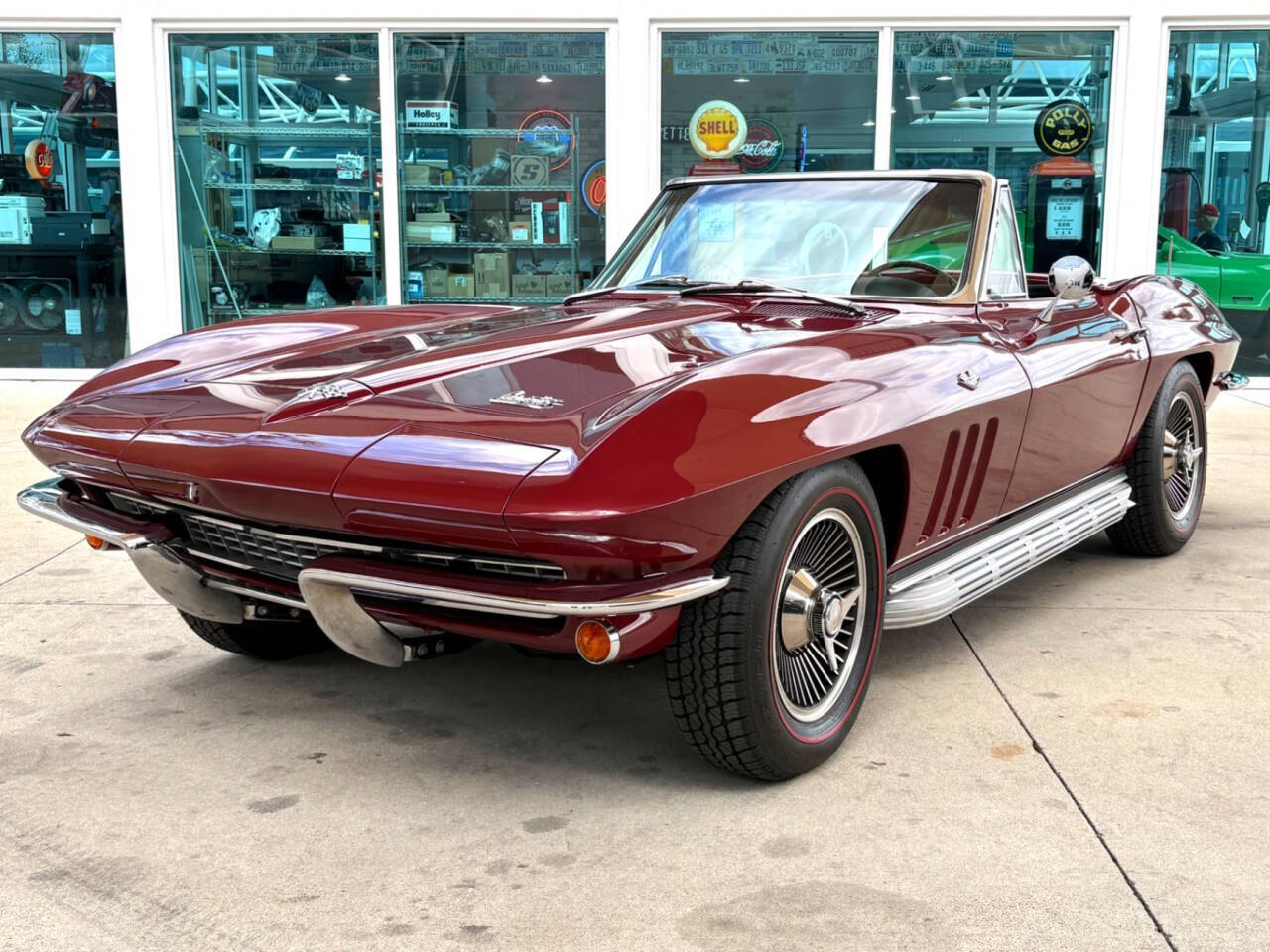 1966 Chevrolet Corvette 3