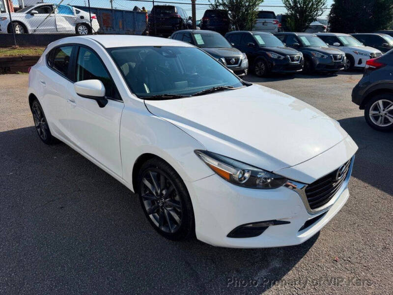 2018 Mazda MAZDA3 Touring
