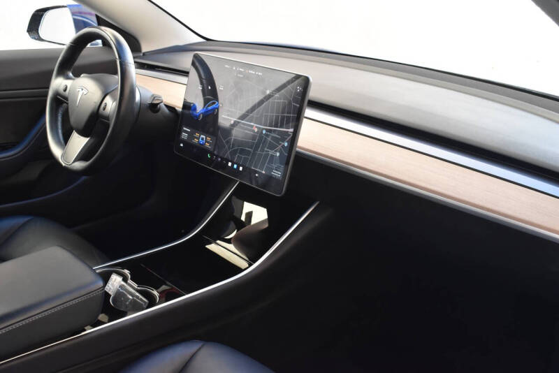 2018 Tesla Model 3 Mid Range