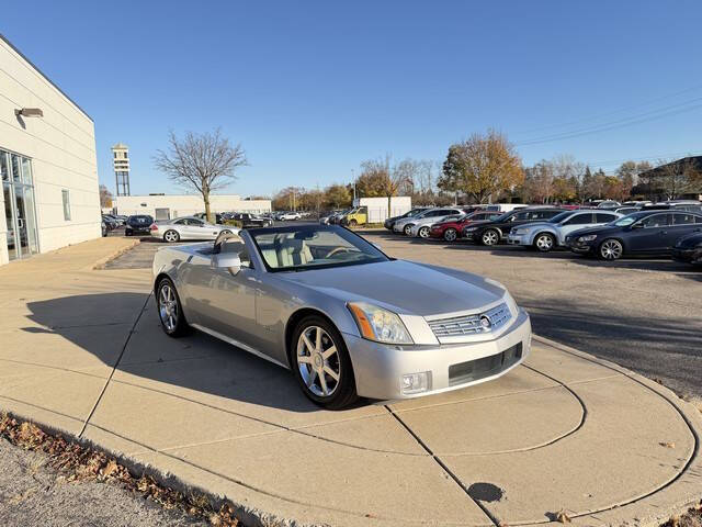 2005 Cadillac XLR
