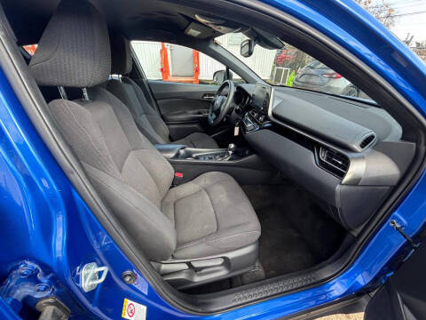 2019 Toyota C-HR XLE