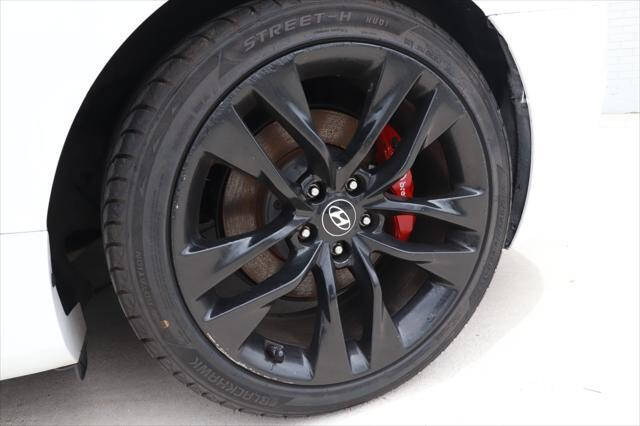 2014 Hyundai Genesis Coupe  - $15,757