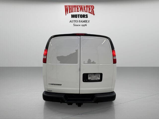 2021 Chevrolet Express 2500