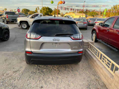 2020 Jeep Cherokee Latitude