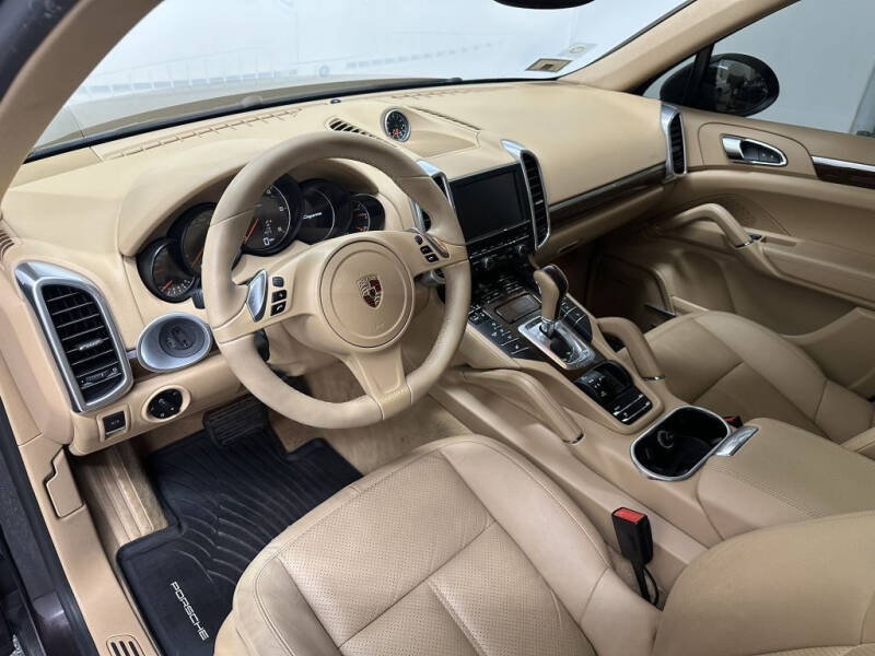 2014 Porsche Cayenne