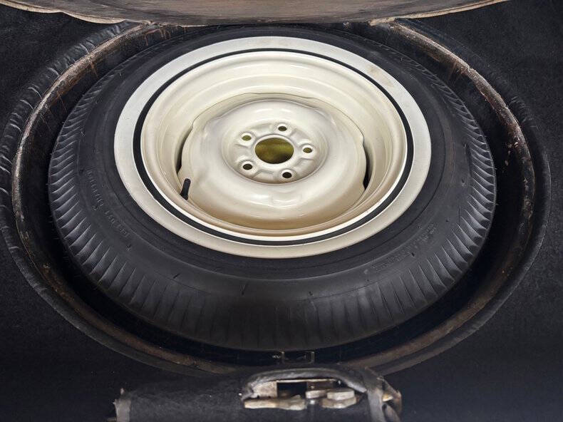 1963 Studebaker Avanti