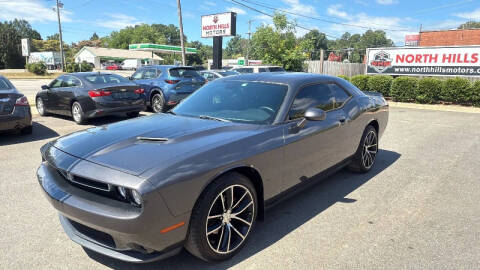 2015 Dodge Challenger SXT