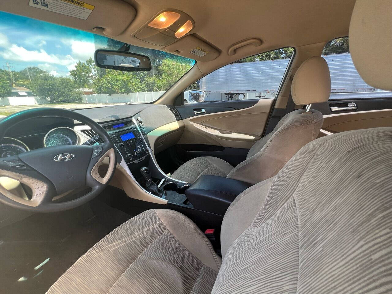 2012 Hyundai Sonata  - $9,500