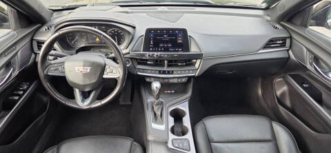 2023 Cadillac CT4 Premium Luxury