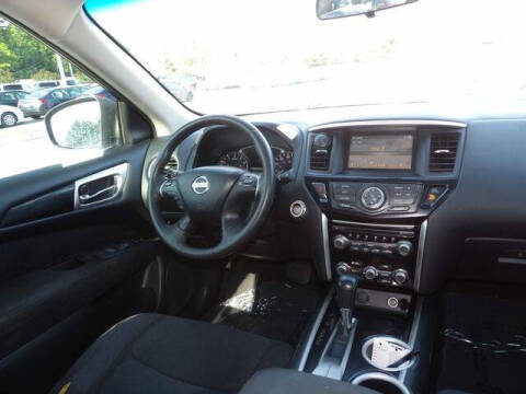 2013 Nissan Pathfinder SV