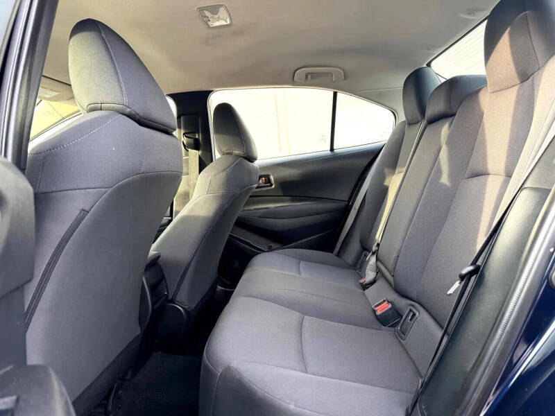 2022 Toyota Corolla LE