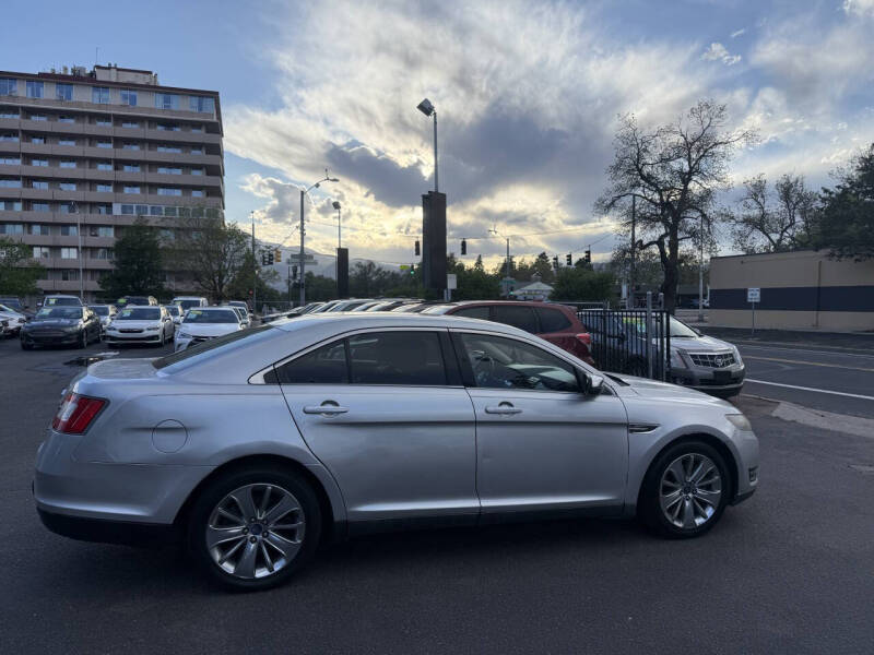 2011 Ford Taurus Limited