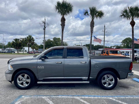 2013 RAM 1500 SLT