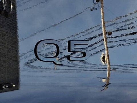 2025 Audi Q5 quattro Premium Plus TFSI