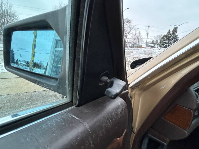 1984 Mercedes-Benz 300-Class 300 SD