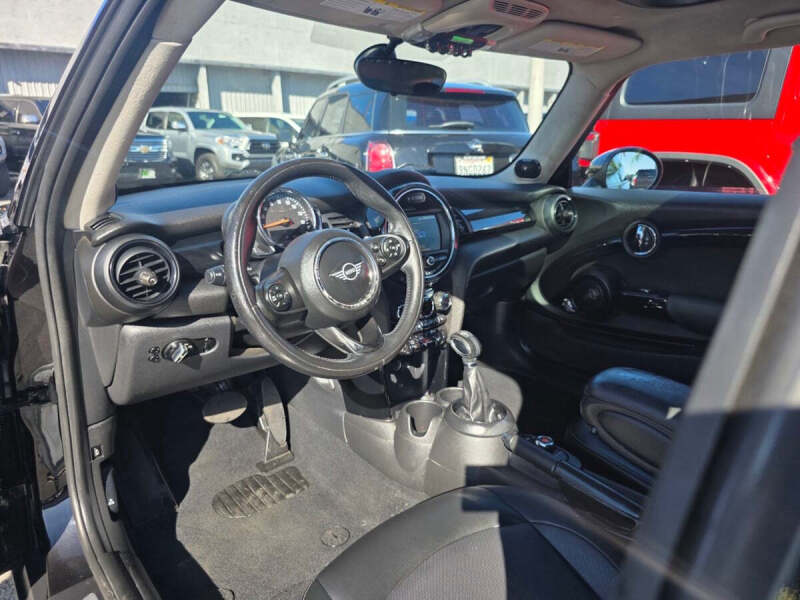 2019 MINI Hardtop 2 Door Cooper