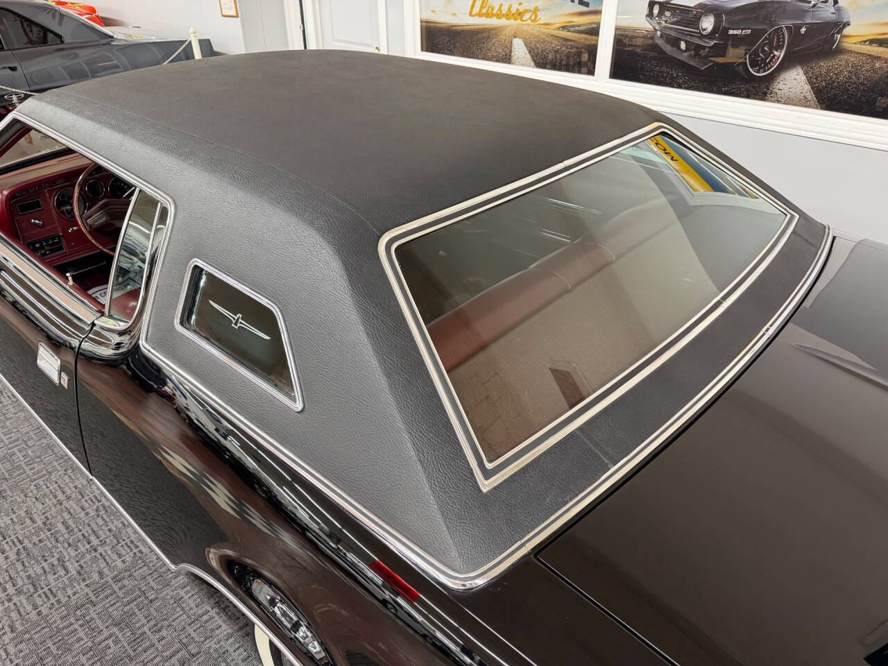 1976 Ford Thunderbird 48