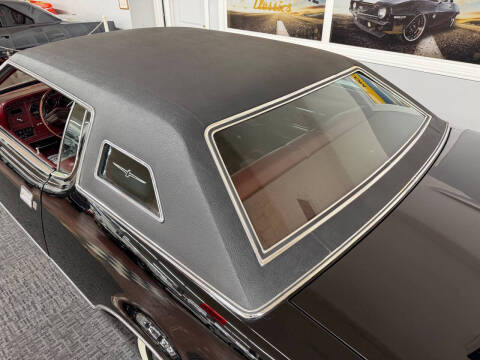1976 Ford Thunderbird