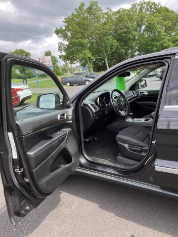 2012 Jeep Grand Cherokee Laredo